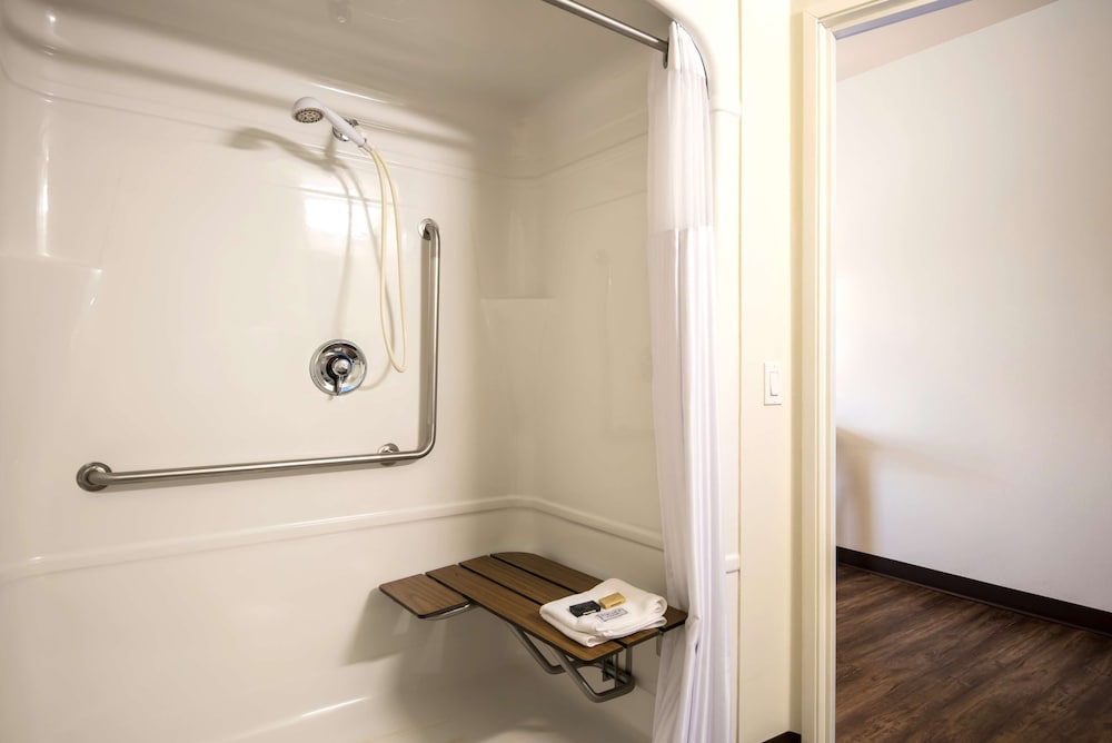 Red Lion Inn & Suites Butte - photo 26