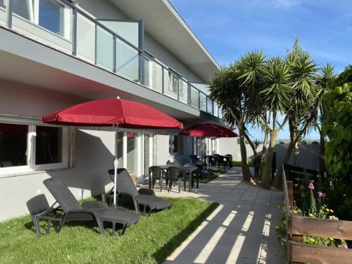 Da Silva Surf Lodge One