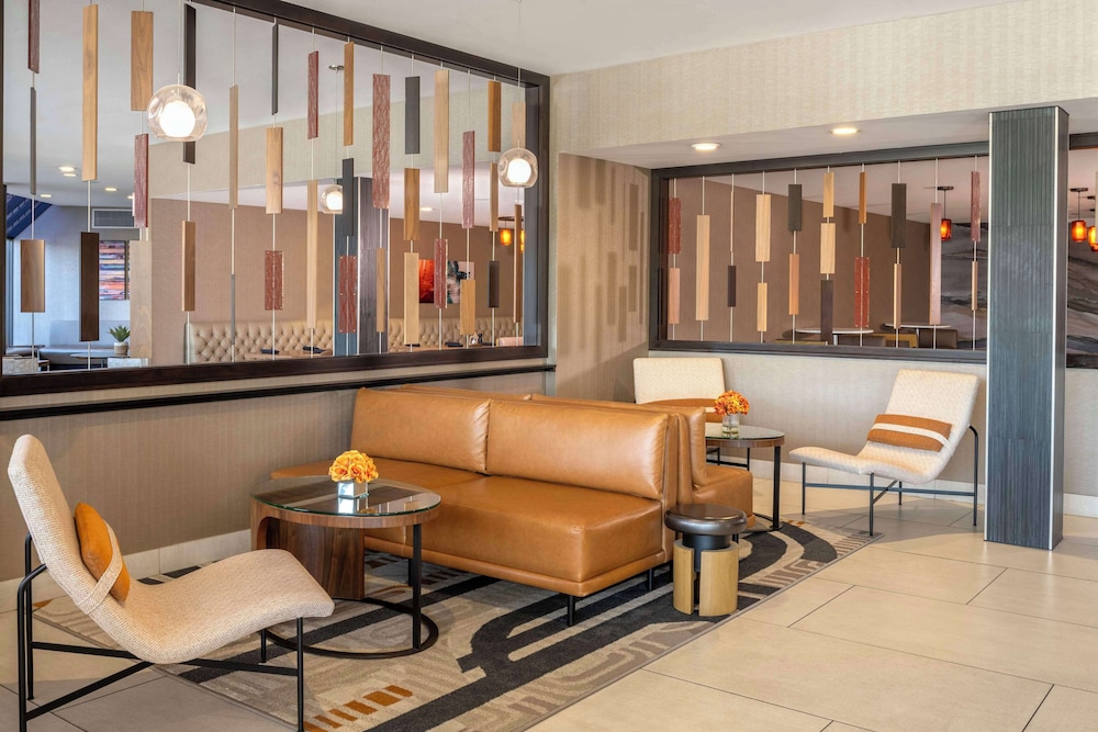 DoubleTree by Hilton Hotel San Bernardino - photo 29