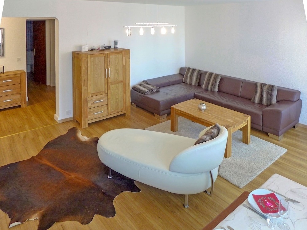 Apartment Vermala Soleil B1 by Interhome — 4-Star Luxury Hotel in Montana, Switzerland