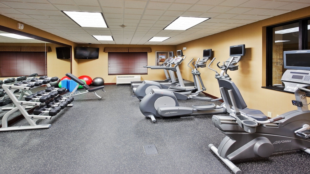 Holiday Inn Express Hotel & Suites Great Falls by IHG - photo 23