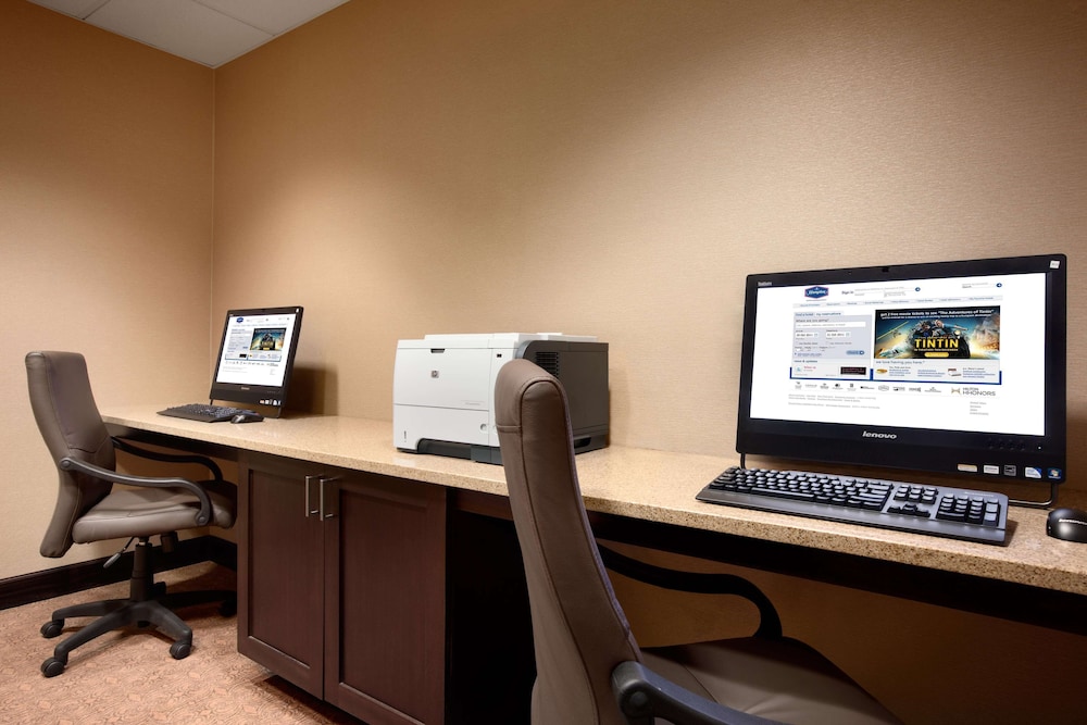 Hampton Inn Boston Braintree - photo 20