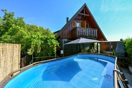 Family friendly house with a swimming pool Donja Stubica Zagorje 19236 — 4-Star Luxury Hotel in Donja Stubica, Croatia