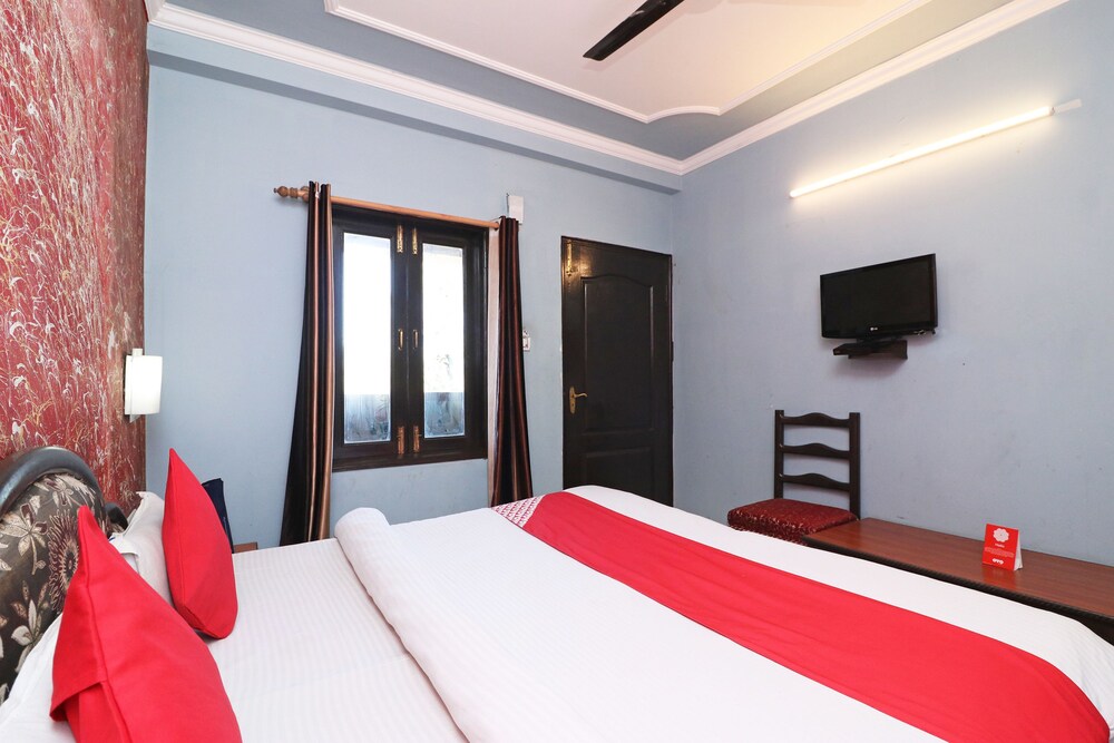 OYO 24124 Hotel Camel View - last minute hotel in Dehra Dun