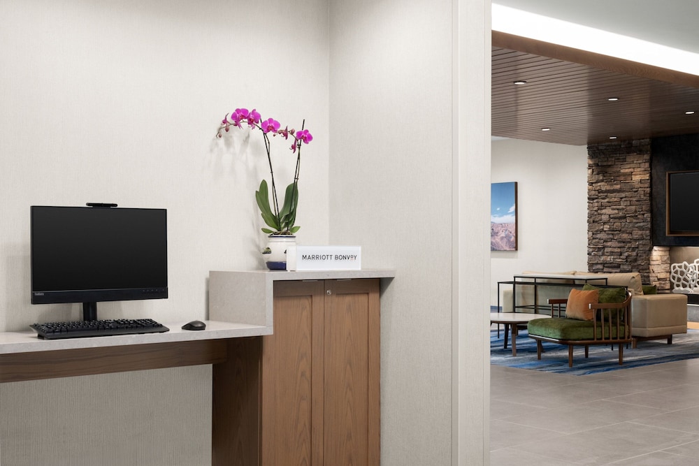 Fairfield by Marriott Inn & Suites Victorville - photo 22