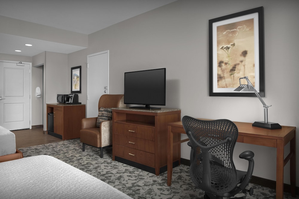 Hilton Garden Inn Oklahoma City Bricktown - photo 14