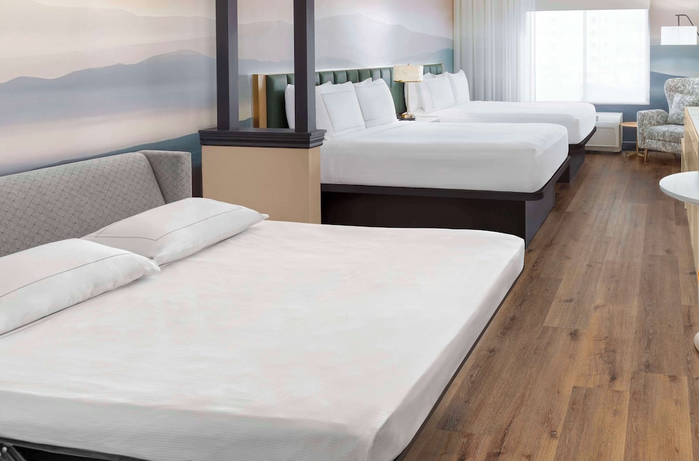 DoubleTree by Hilton Phoenix Gilbert - photo 18