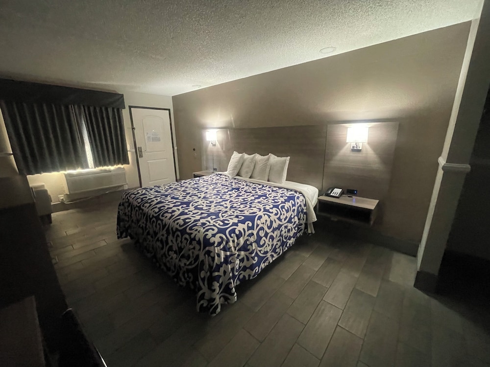 SimpleStay Suites Downtown San Bernardino - photo 10