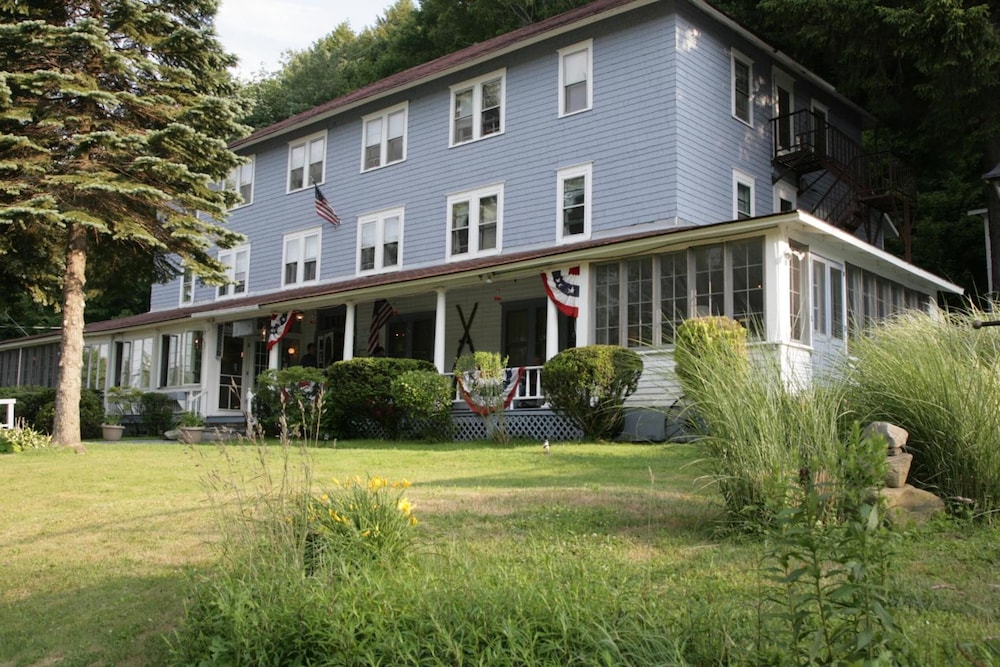 The Inn At Starlight Lake — Scranton