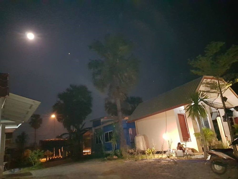 Ginza Pran Resort in Pran Buri, Thailand