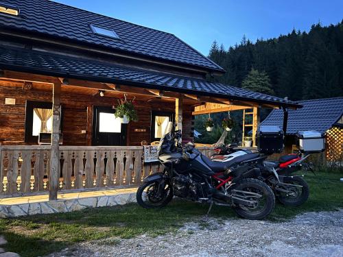 Căsuța Dor de Munte - carbon neutral hotel in Unknown City