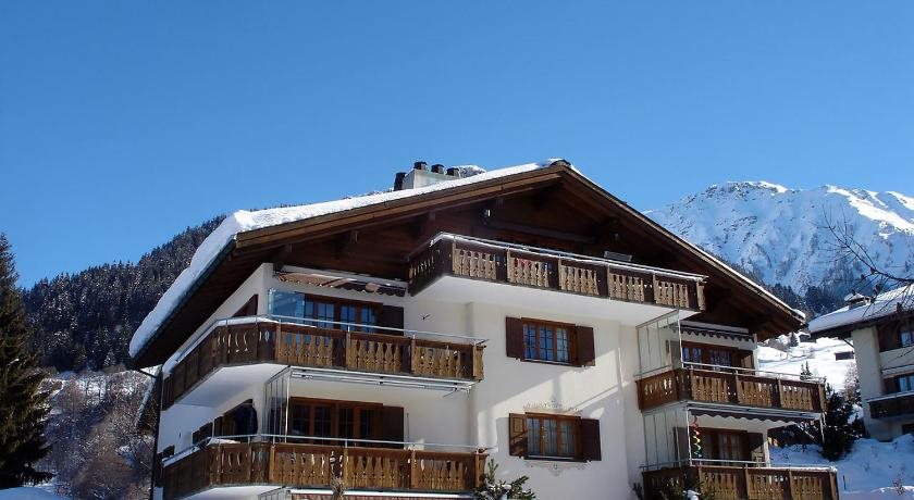 Haus Clostergarten — 4-Star Luxury Hotel in Klosters Serneus, Switzerland