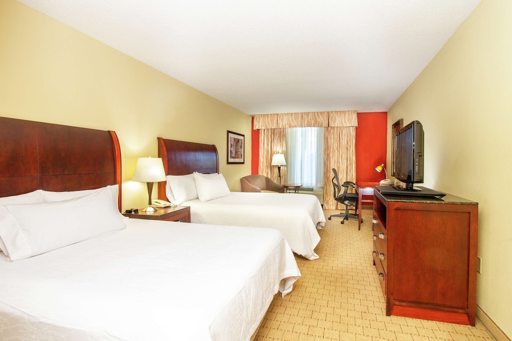 Hilton Garden Inn Anderson - photo 16