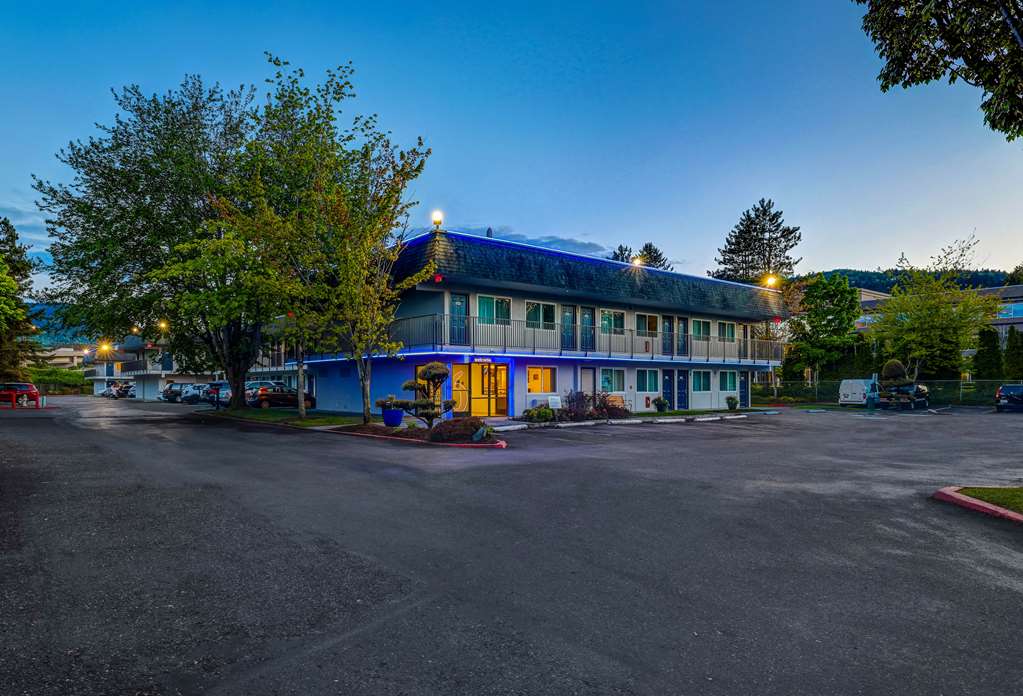 Motel 6 Issaquah WA Seattle East - featured photo
