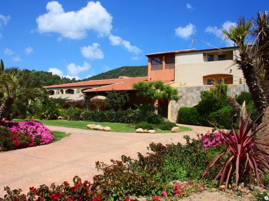 Veridia Resort Sardinia A Member Of Radisson Individuals — hotel in Domus De Maria