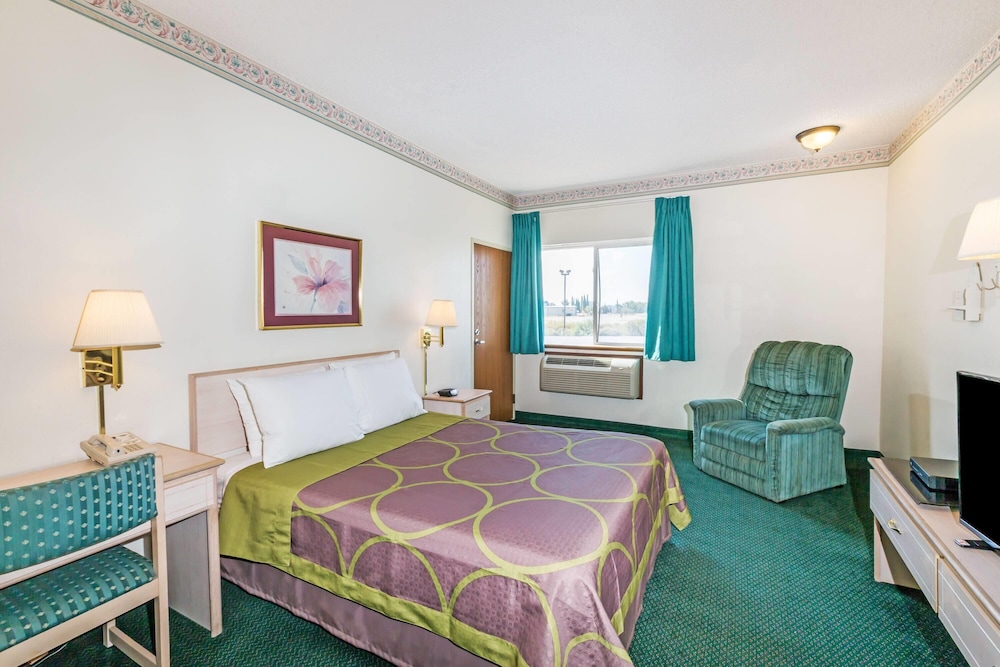 Super 8 by Wyndham Willcox - photo 8