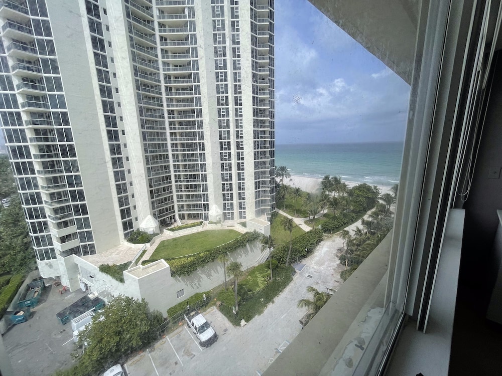 Areia Azul Aparts Miami - photo 36