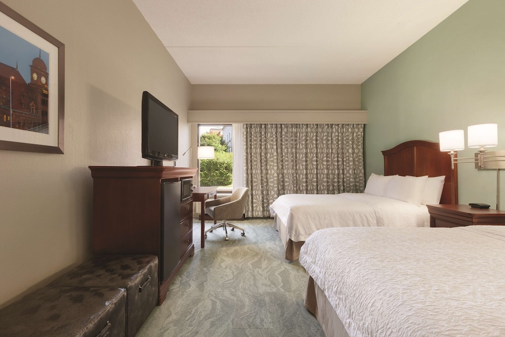 Hampton Inn by Hilton Richmond North Ashland - photo 20