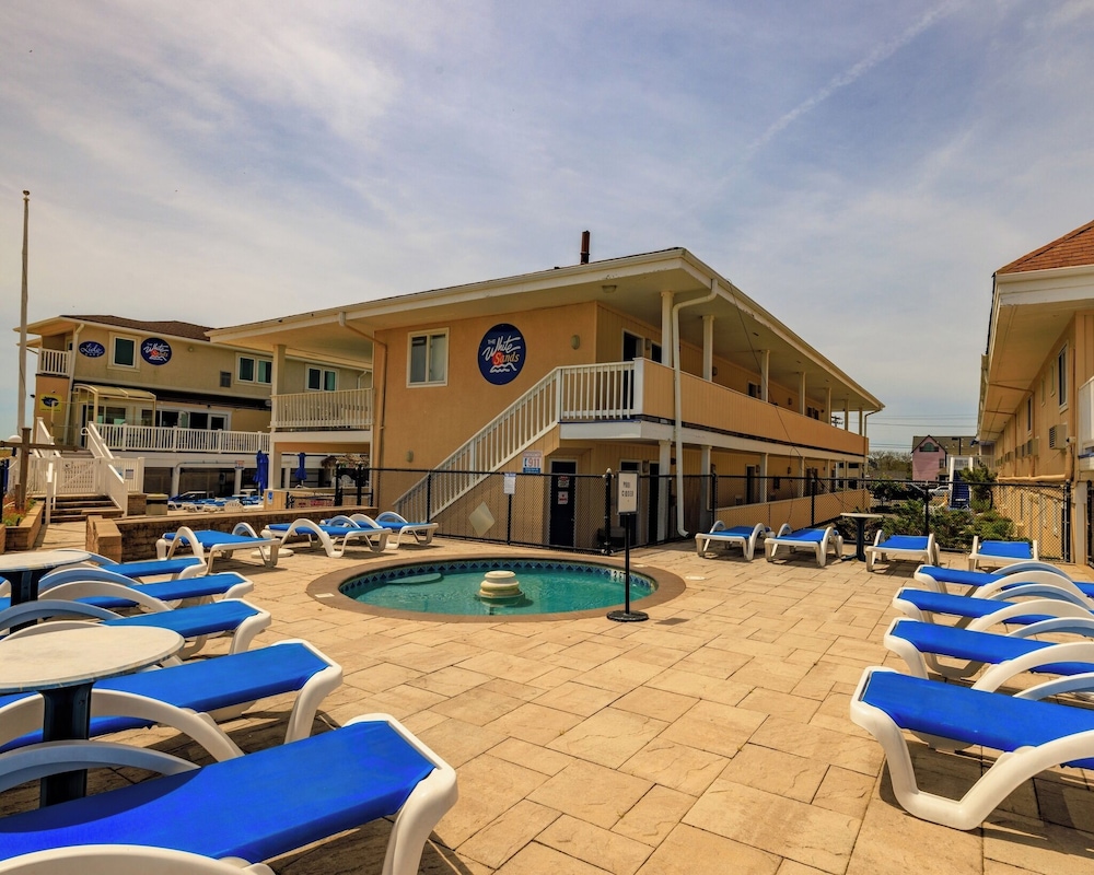 The White Sands Oceanfront Resort & Spa - photo 54