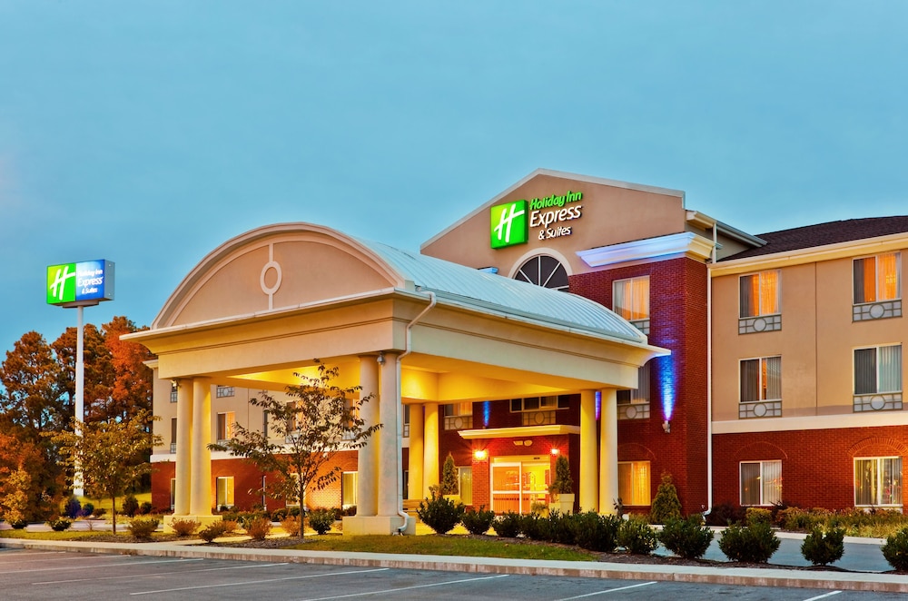 Holiday Inn Express & Suites Dickson by IHG - photo 25