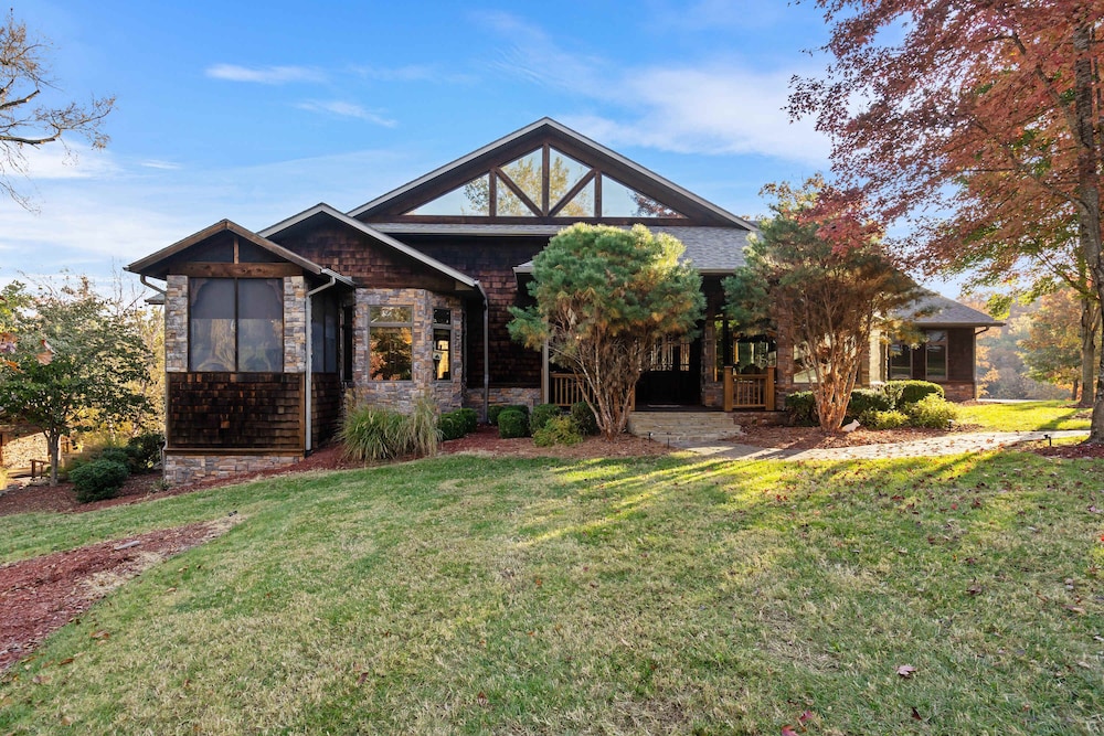 Rock Canyon Resort Trio in Branson, United States