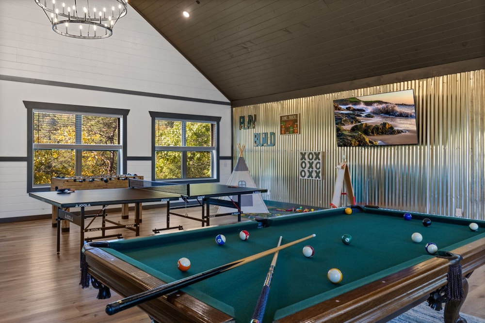 Sweet Escape By Ghosal Luxury Lodging - photo 59