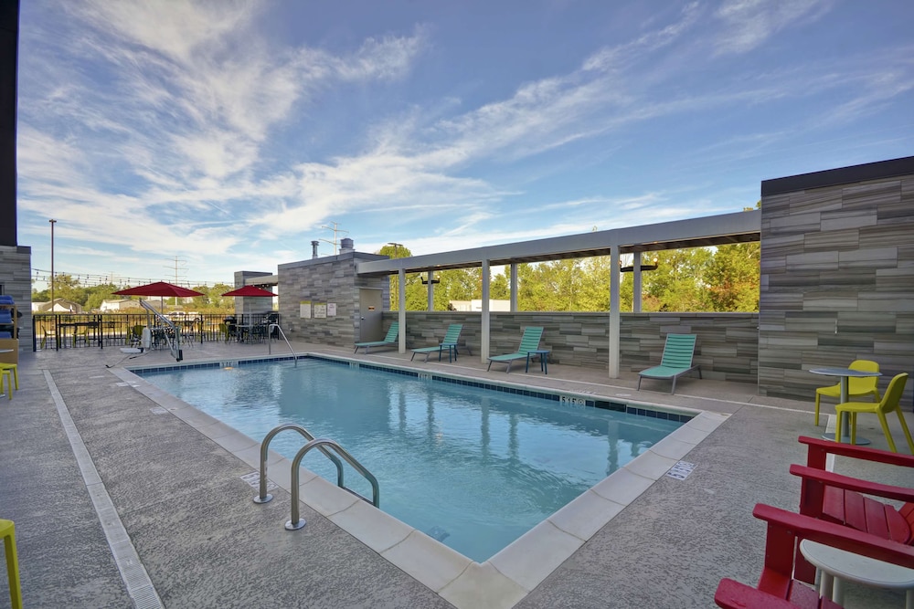 Home2 Suites by Hilton Clarksville Louisville North - photo 25