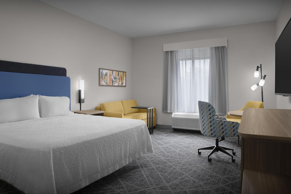 Hampton Inn & Suites Laurel MS - photo 18