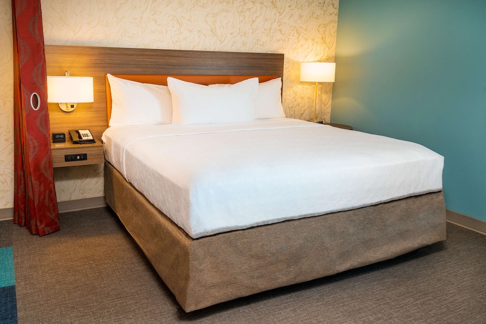 Home2 Suites by Hilton Bakersfield - photo 25