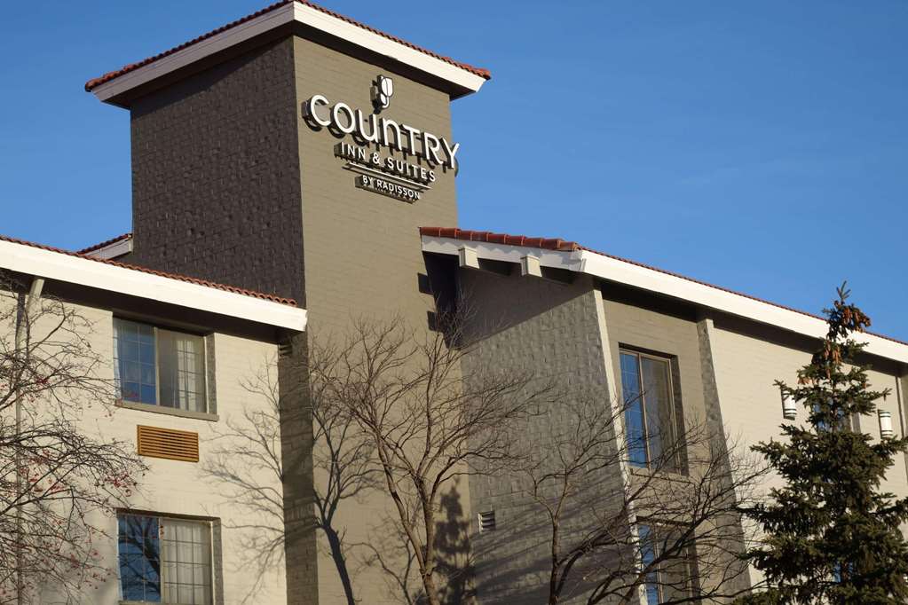 Country Inn & Suites by Radisson Hoffman Estates IL - photo 2