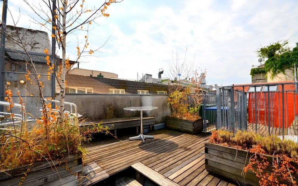 Vienna Residence Luxury Apartment For 4 With Rooftop Terrace And Uncommon View — 4-Star Luxury Hotel in Vienna, Austria
