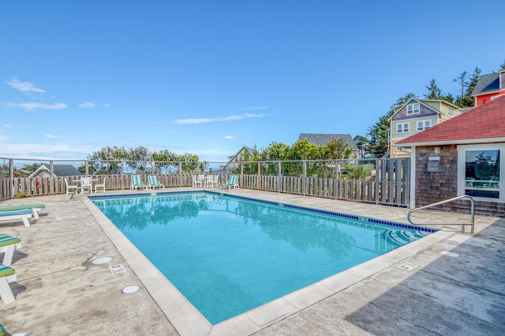 Jewel Box at the Beach - photo 29