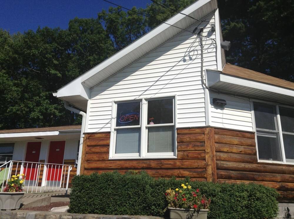 Robin Hood Motel — hotel in Saratoga Springs