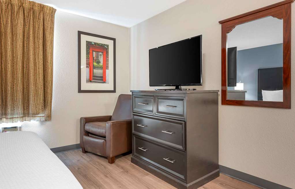 Extended Stay America Suites Fort Wayne South - photo 13