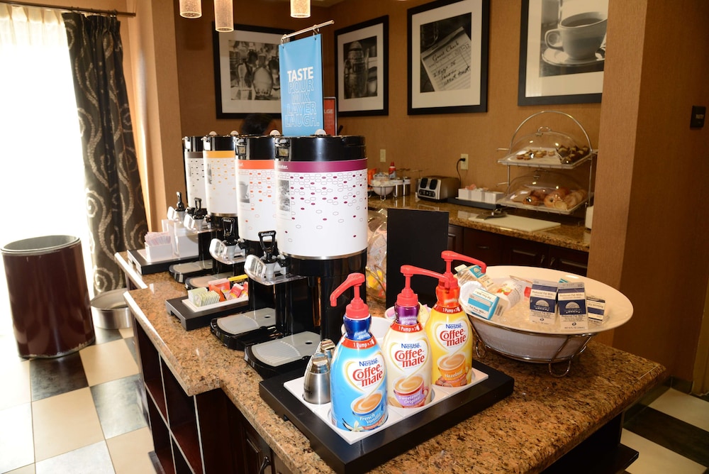 Hampton Inn Americus - photo 32