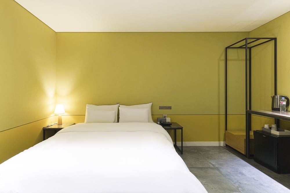 SR Design Hotel — Osan — photo 5