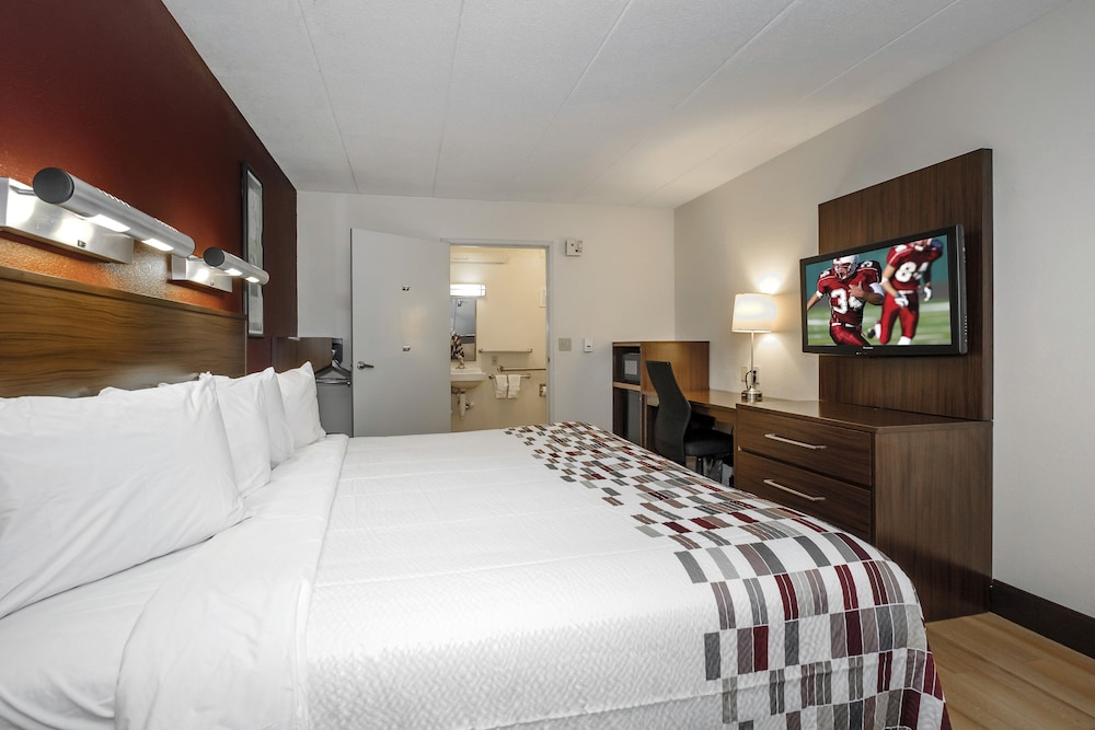 Red Roof Inn Aberdeen - photo 19