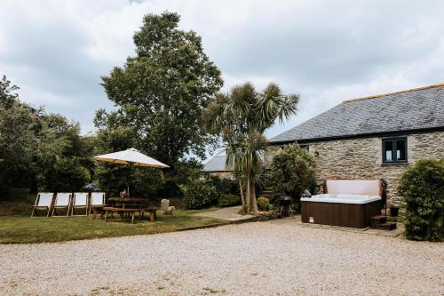 Mill House @ Goonwinnow Farm — 4-Star Luxury Hotel in Newquay, United Kingdom