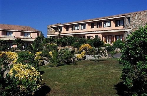 Orovacanze Resort Capo DOrso — hotel in Palau