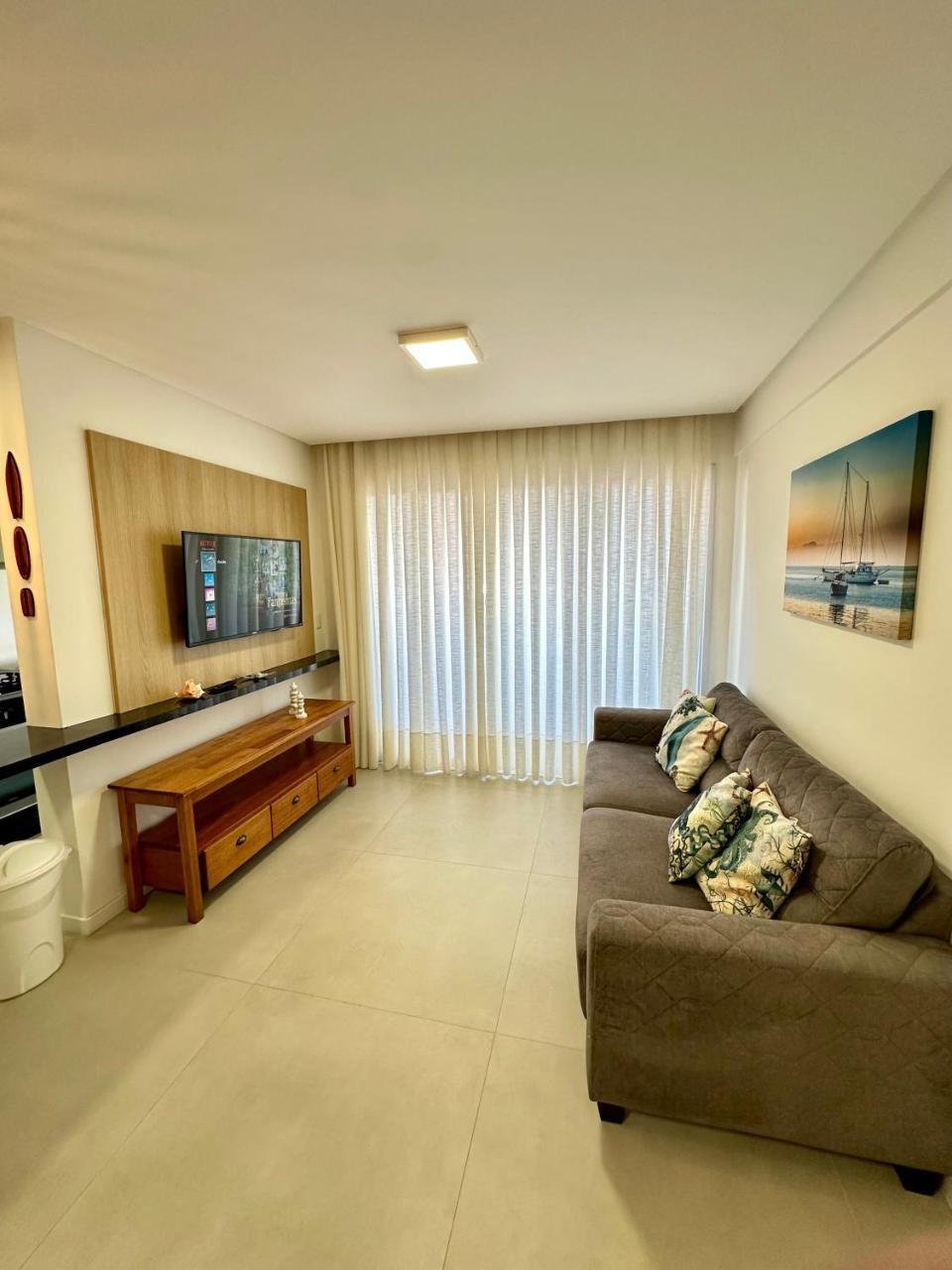 Lindo apartamento 150 metros do mar 2 quartos Nassau