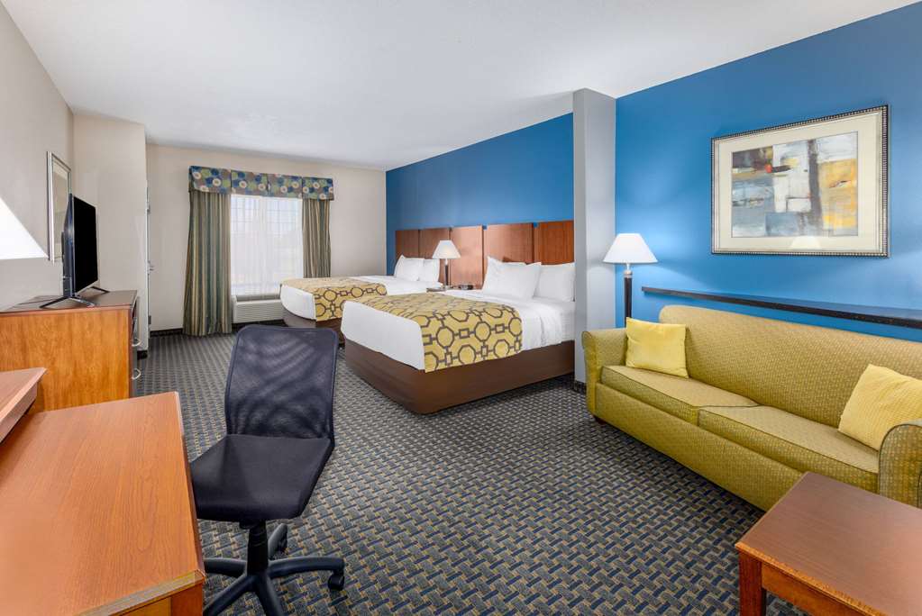 Baymont by Wyndham Pratt - photo 15