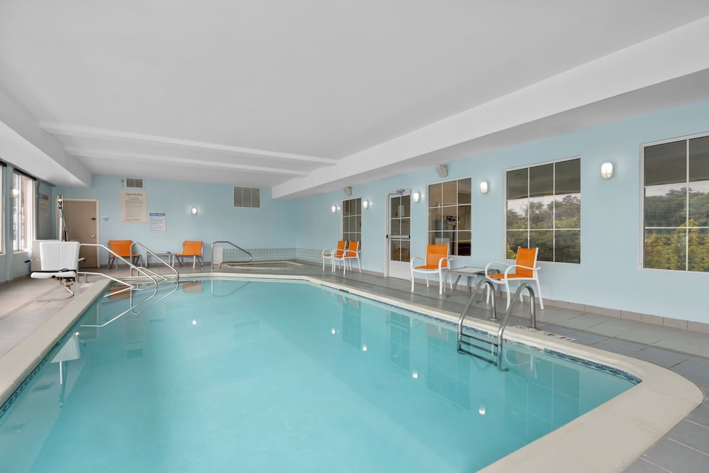 Holiday Inn Express Hotel & Suites West Coxsackie by IHG - photo 23