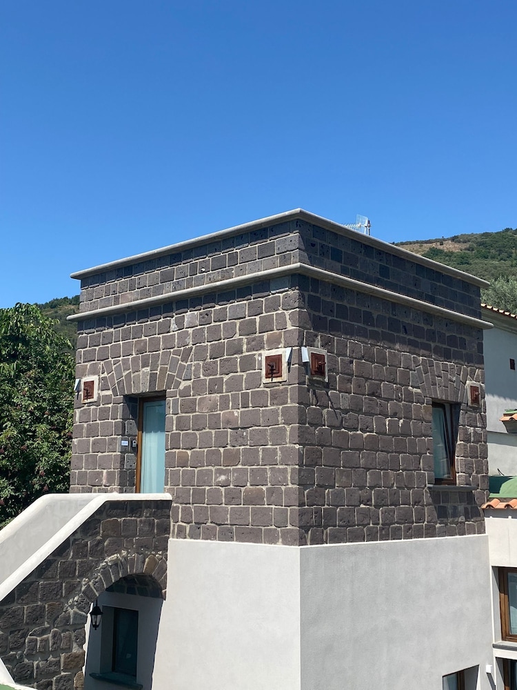 Torre Delle Grazie Sorrento Suite — 4-Star Luxury Hotel in Vico Equense, Italy