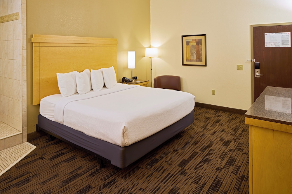 LivINN Hotel Minneapolis South Burnsville - photo 8