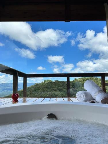 Chalé alecrim Rancho Queimado - carbon neutral hotel in Unknown City