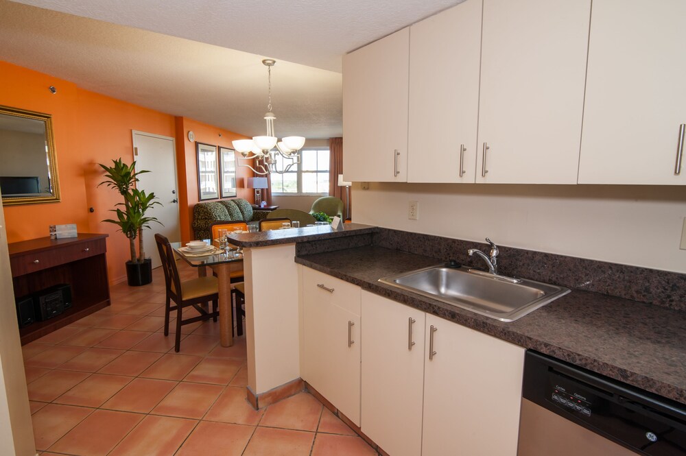 Vacation Village at Bonaventure Fort Lauderdale - photo 20
