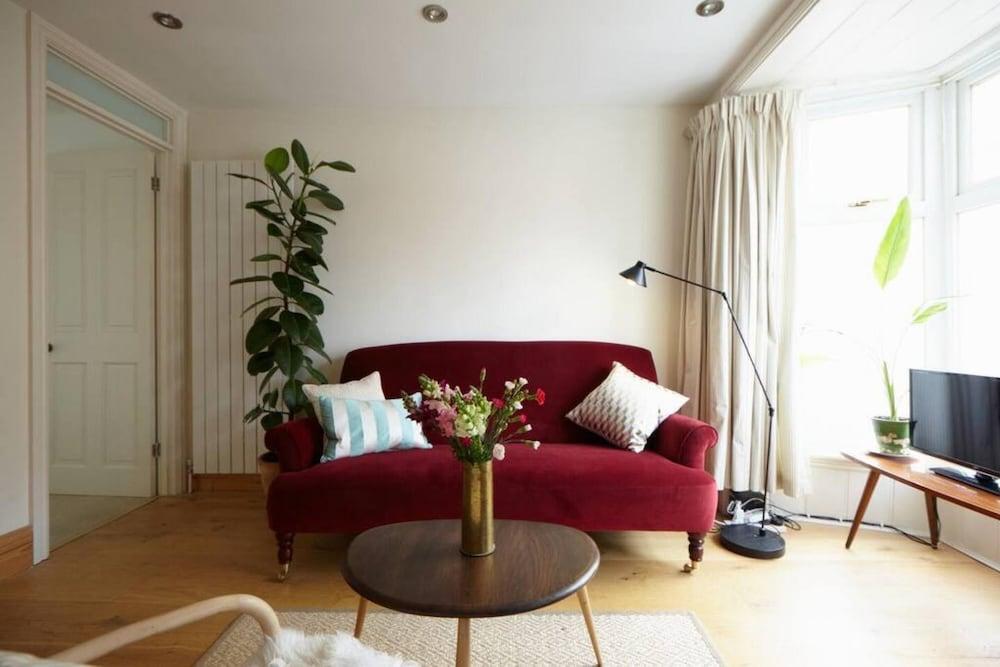 Host Stay Dane Hil — Margate