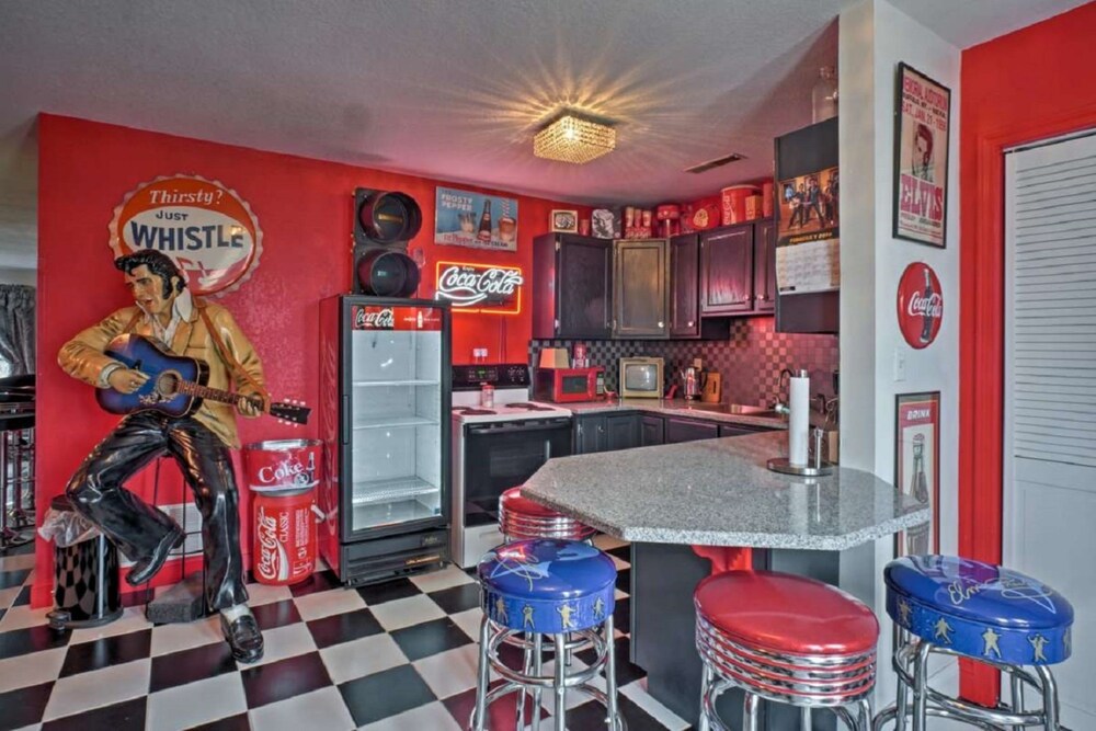 Presley's Penthouse 2BR Branson Resort Condo - photo 28