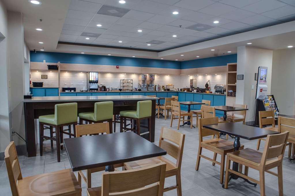 Country Inn & Suites by Radisson Harlingen TX - photo 29