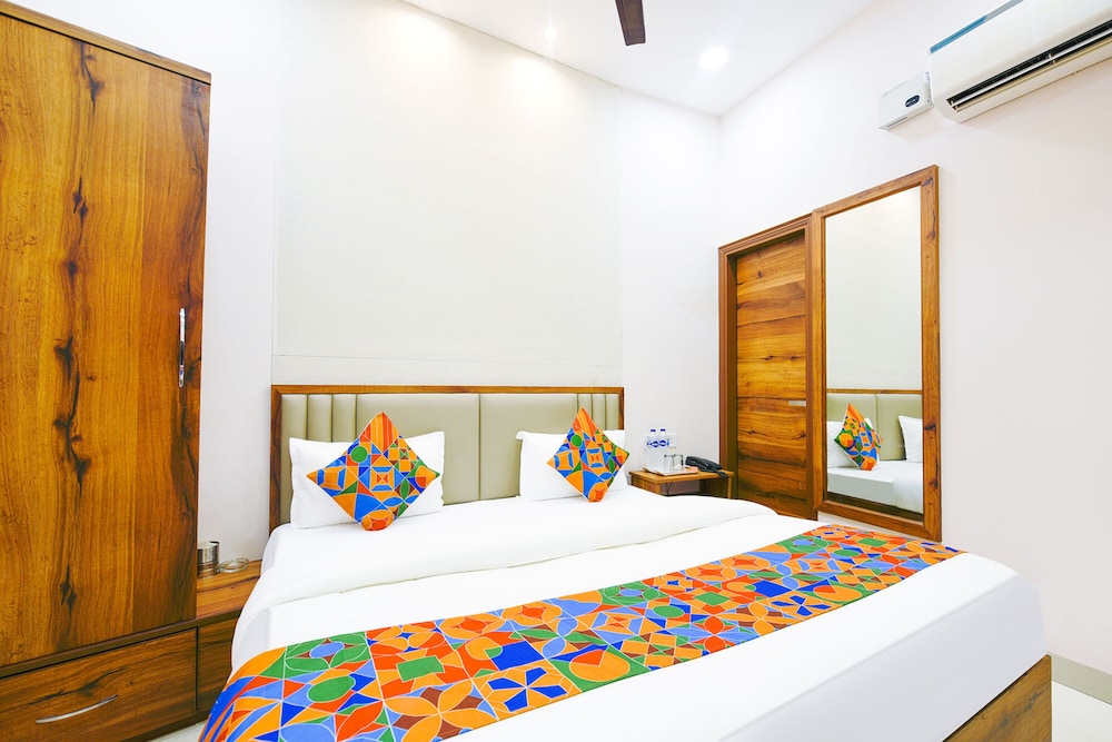 Eming Xiangyi Zhijia Hotel — hotel in Tacheng